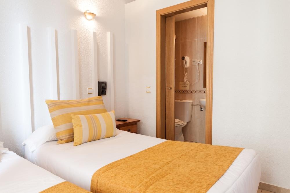 Hostal Josefina-Gran Via Madrid Eksteriør bilde