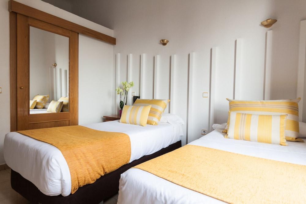 Hostal Josefina-Gran Via Madrid Eksteriør bilde