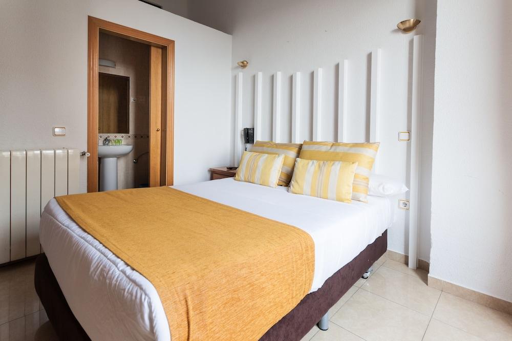 Hostal Josefina-Gran Via Madrid Eksteriør bilde