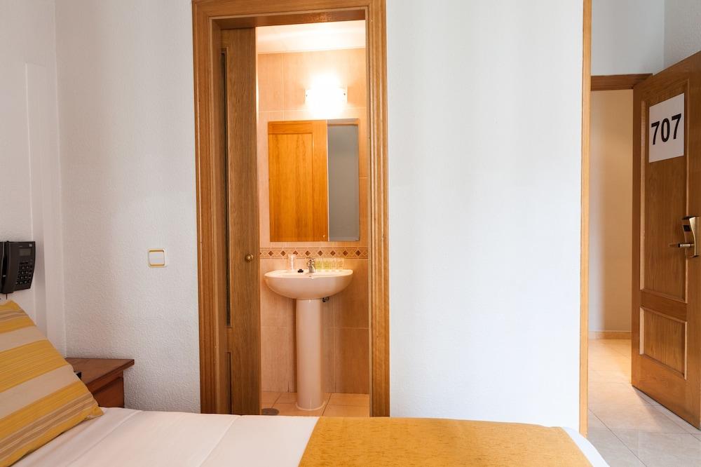 Hostal Josefina-Gran Via Madrid Eksteriør bilde
