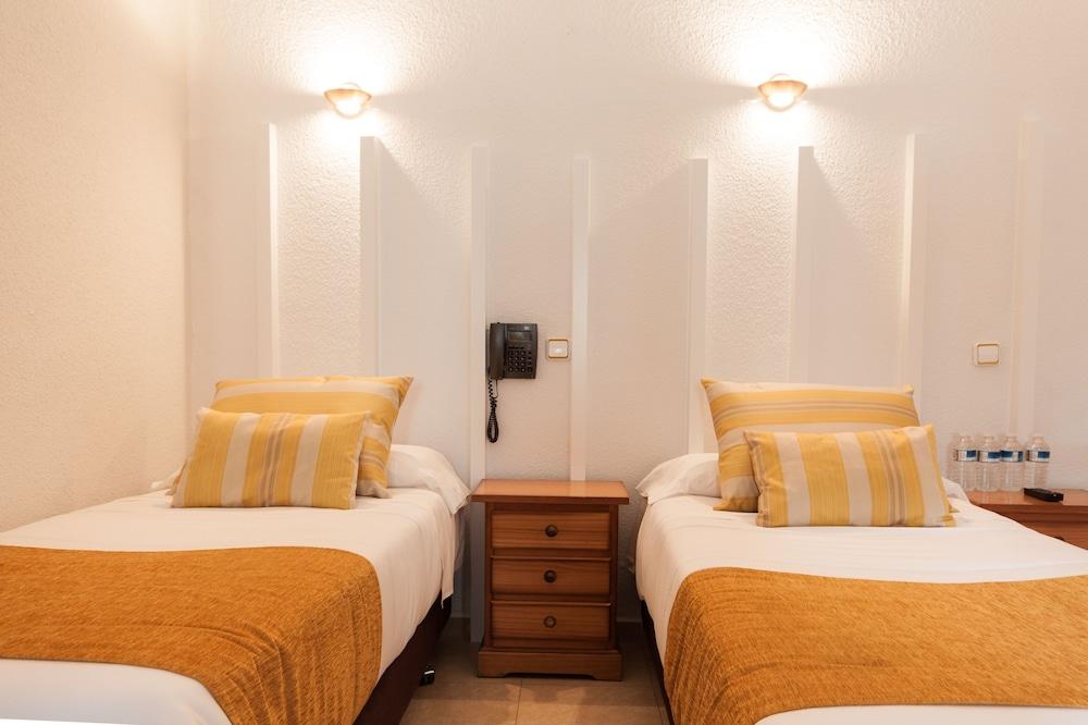 Hostal Josefina-Gran Via Madrid Eksteriør bilde